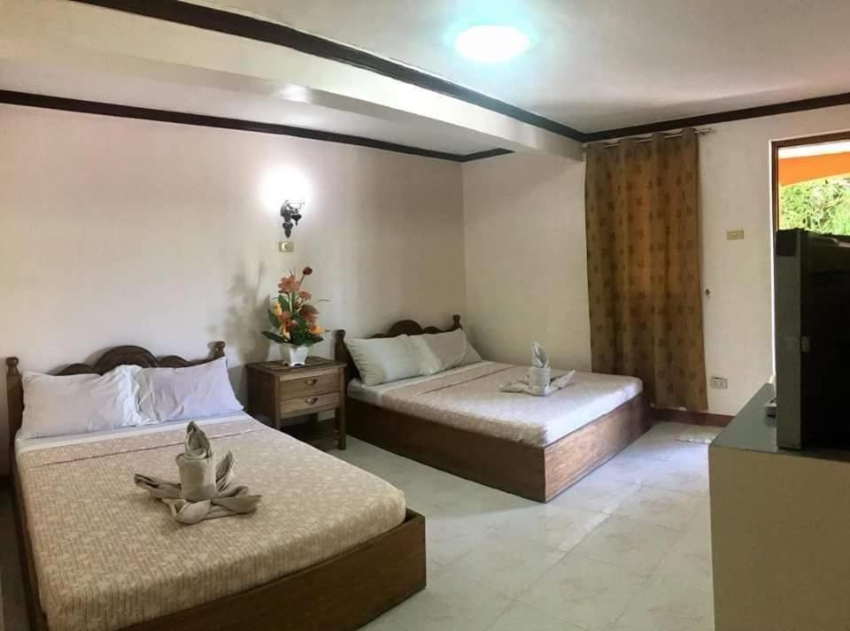 La Solana Suites And Resorts By Cocotel Puerto Galera Bagian luar foto